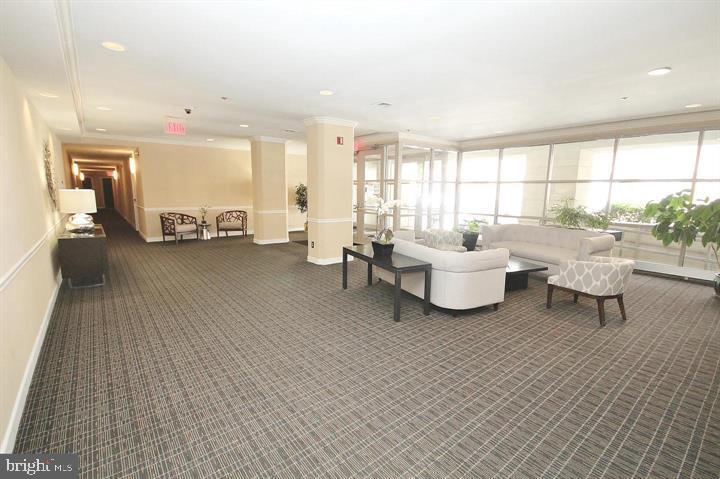 BRADDOCK PLACE - Residential