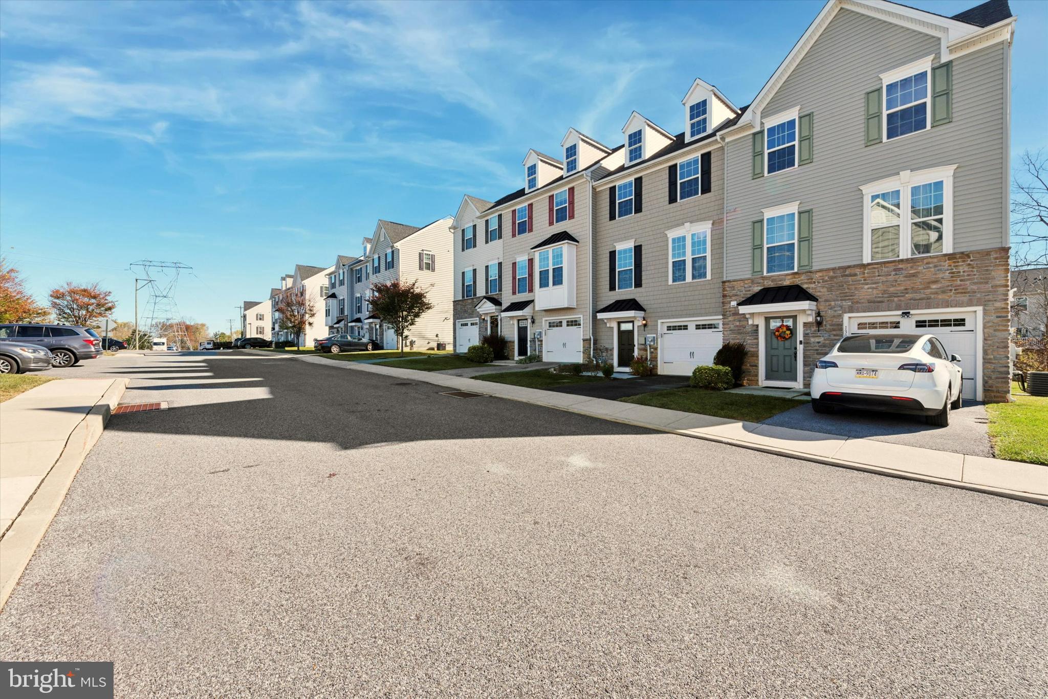 MALVERN WALK - Residential Lease