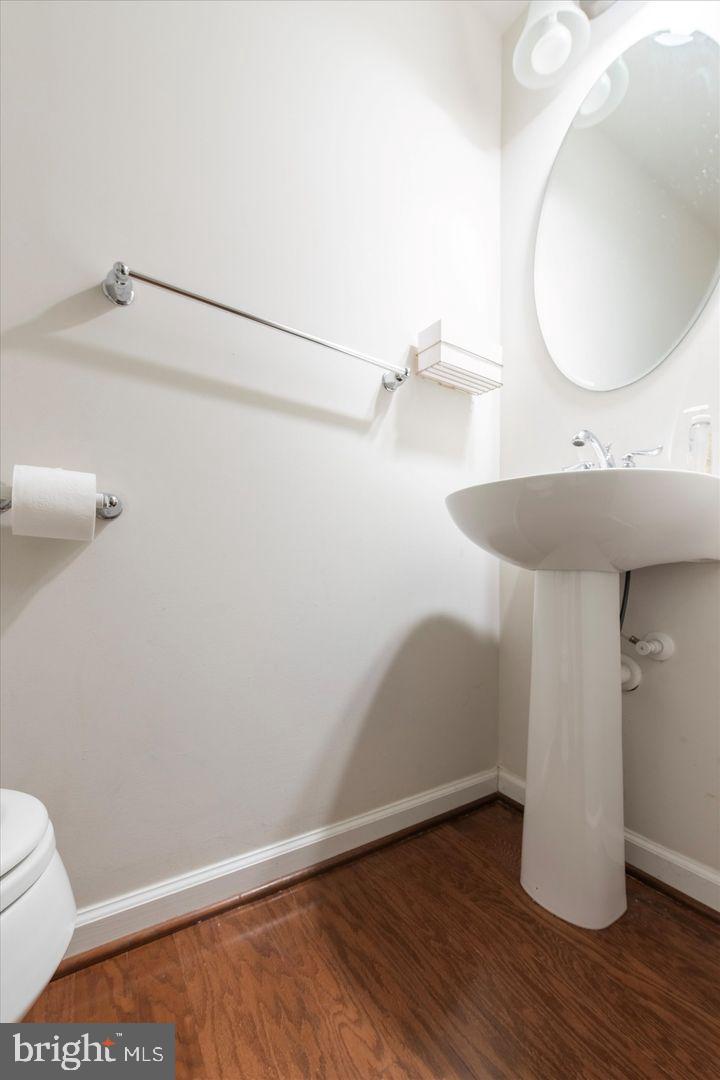 MALVERN WALK - Residential Lease