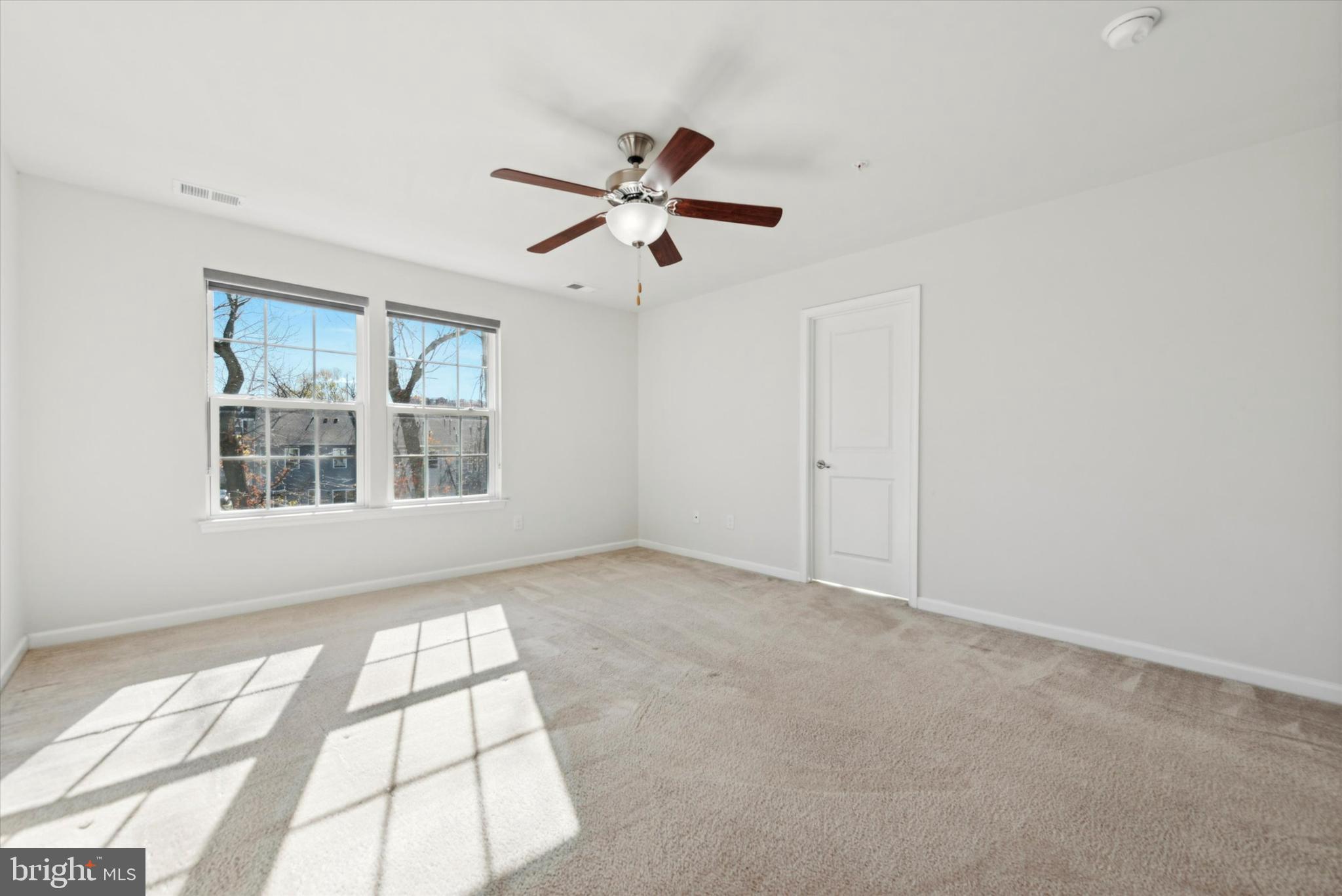 MALVERN WALK - Residential Lease