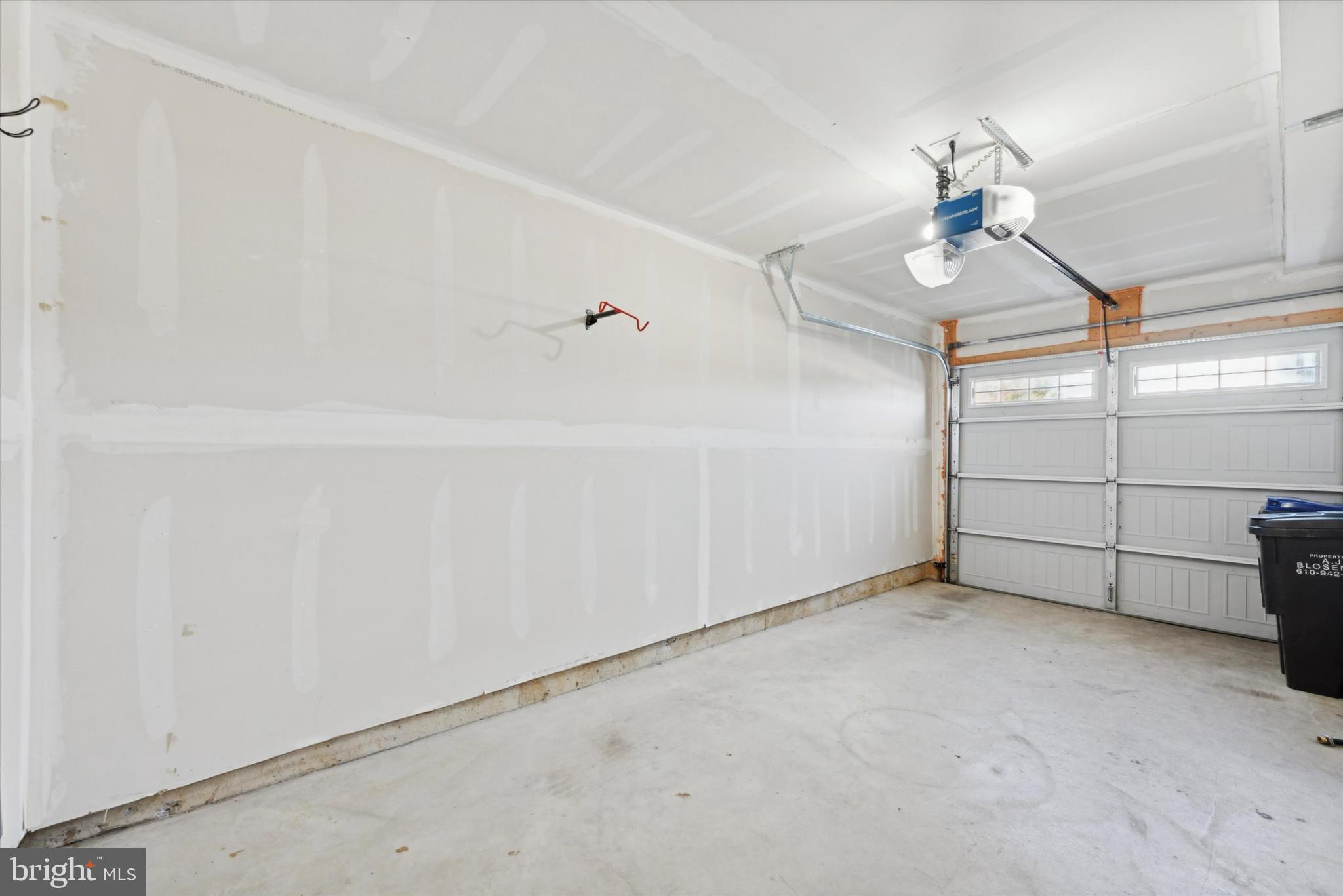 MALVERN WALK - Residential Lease