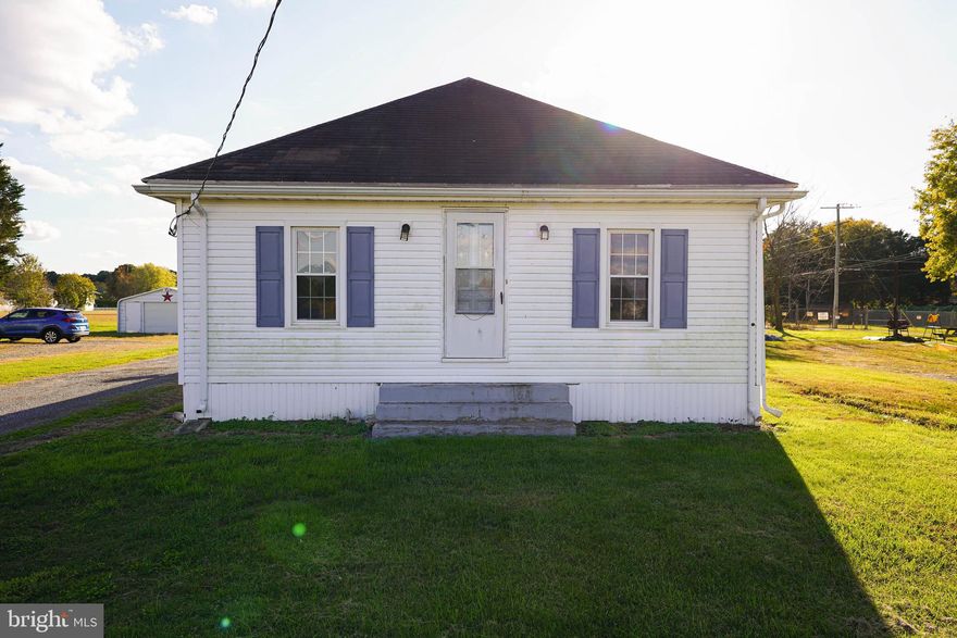 Charming three bedroom one bath single-family home in A central location. This home features a Large living area, large outdoor garage/shed/workshop and so much more.