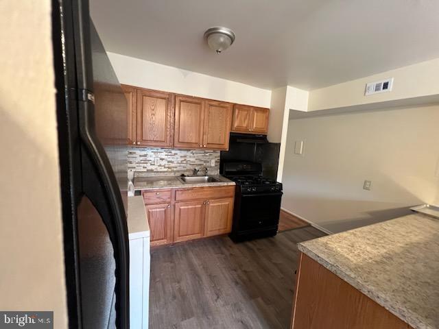 CHELSEA WOODS - Residential