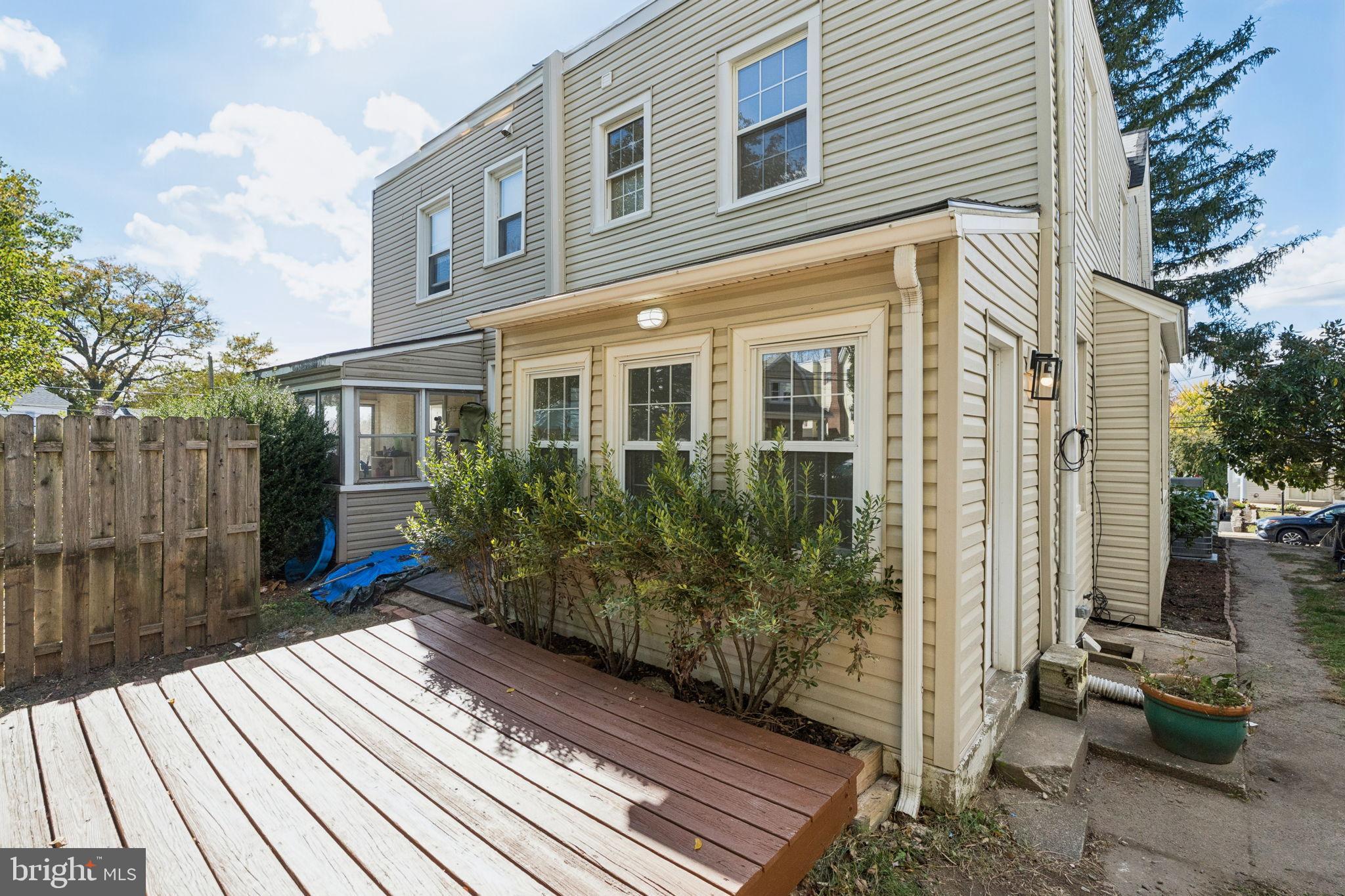 DREXEL MANOR - Residential