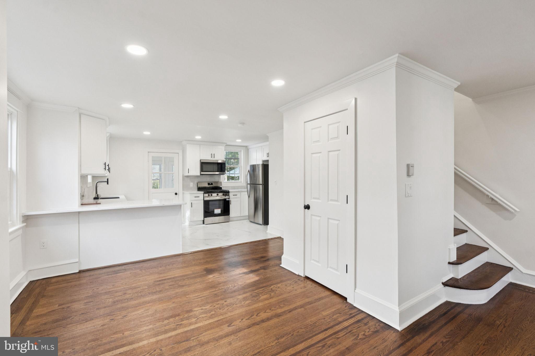 DREXEL MANOR - Residential