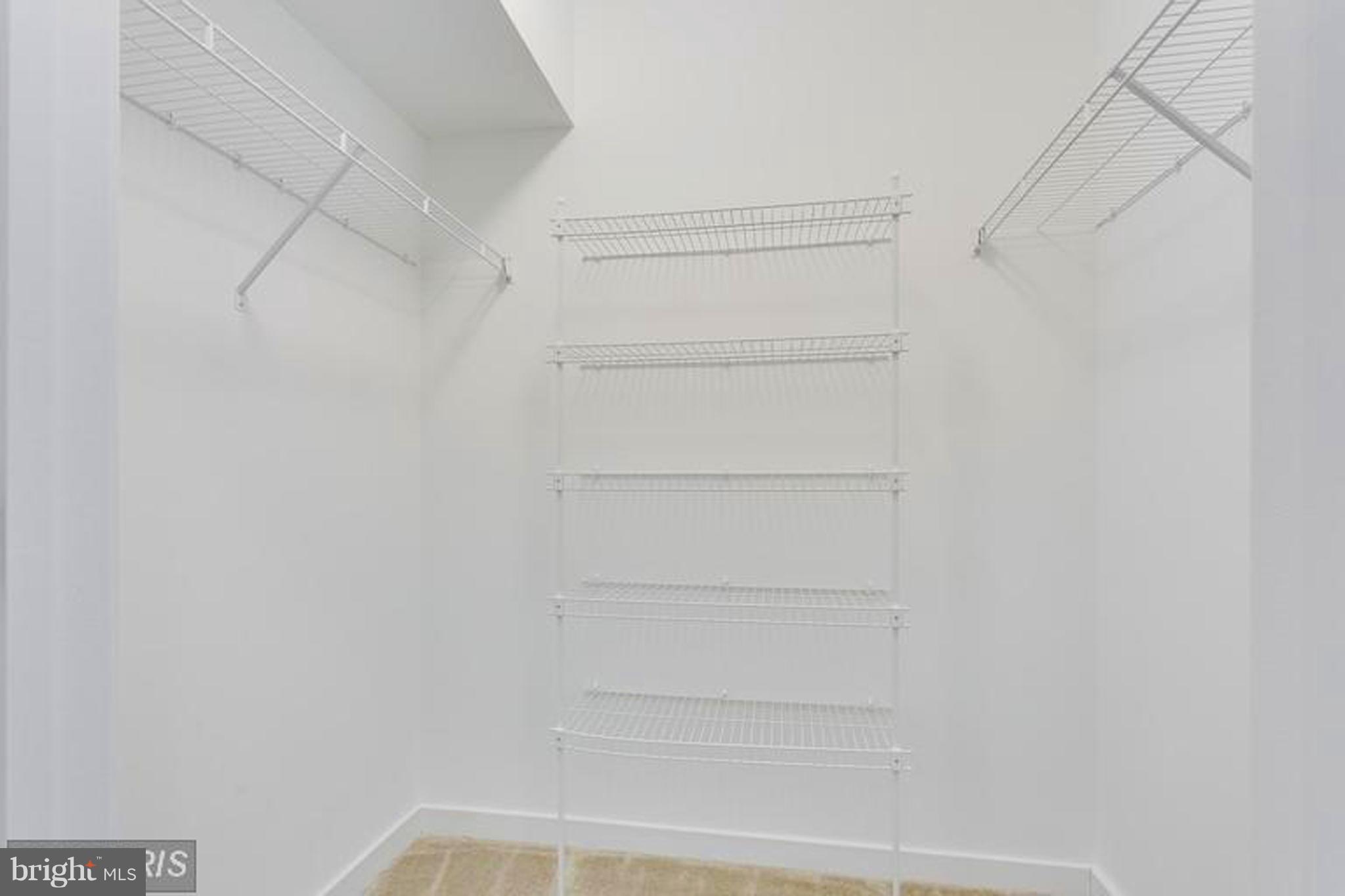 THE ENCLAVE - Residential Lease