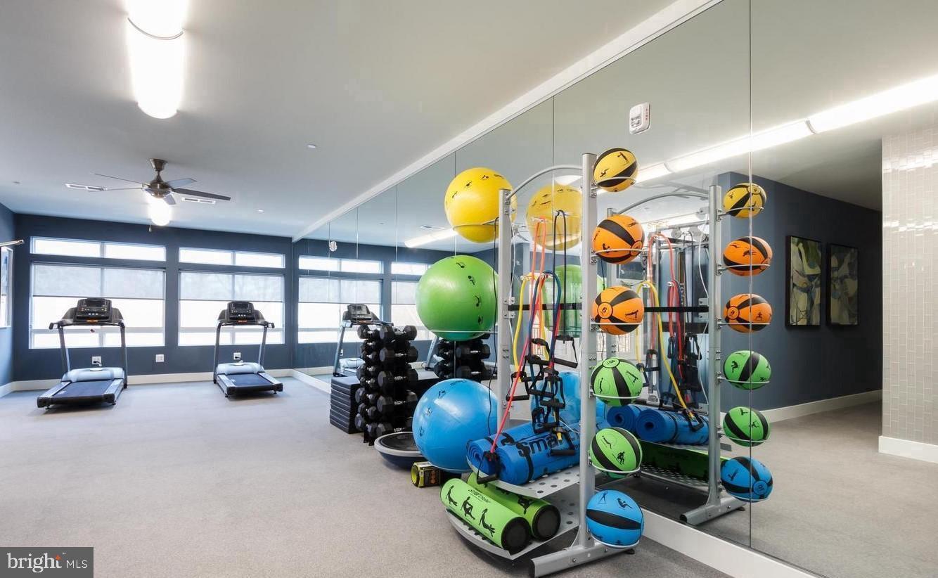 THE ENCLAVE - Residential Lease