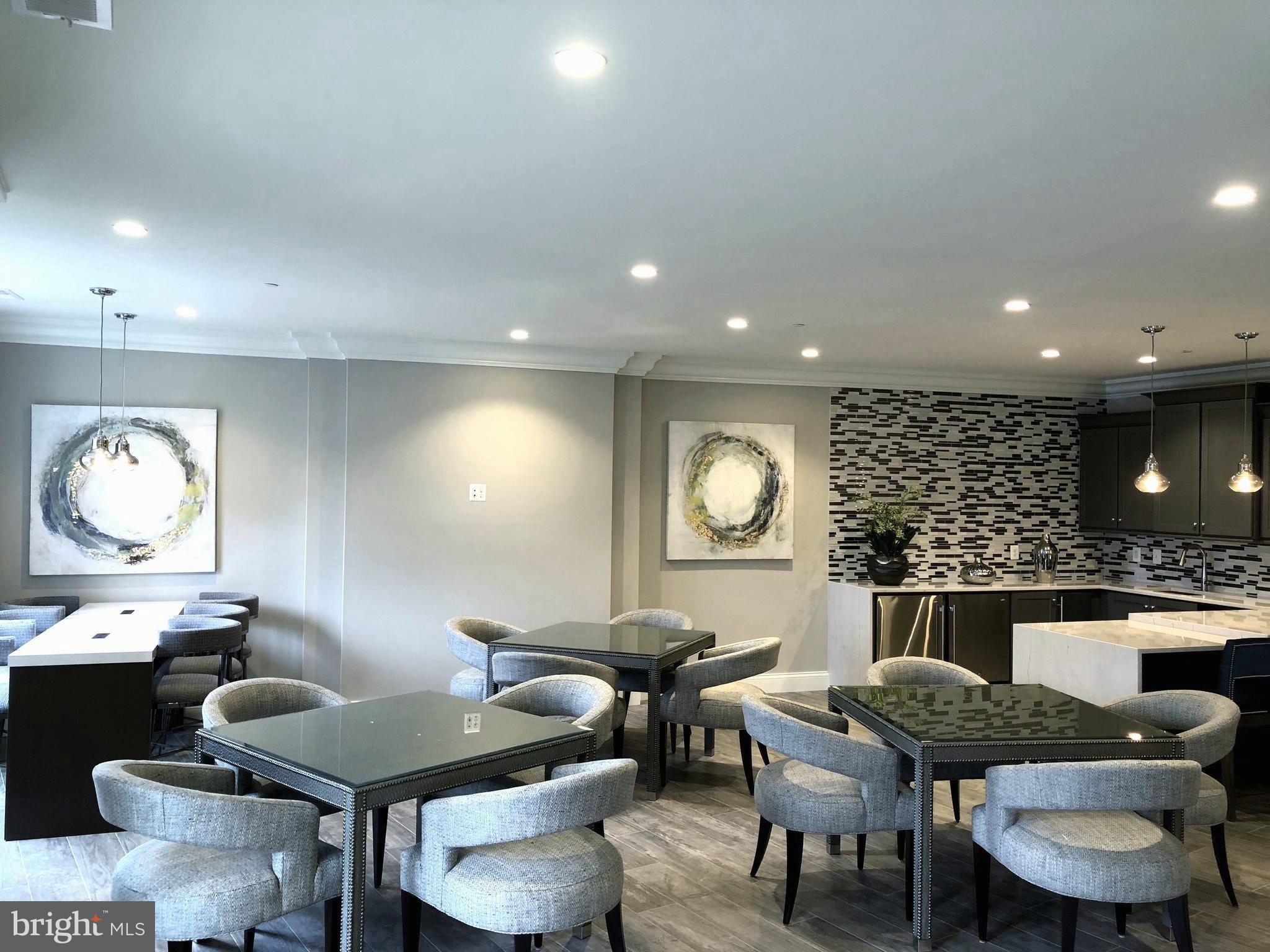 THE ENCLAVE - Residential Lease