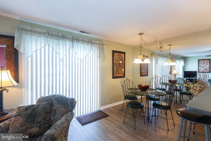 HIDDEN HARBOR - Residential