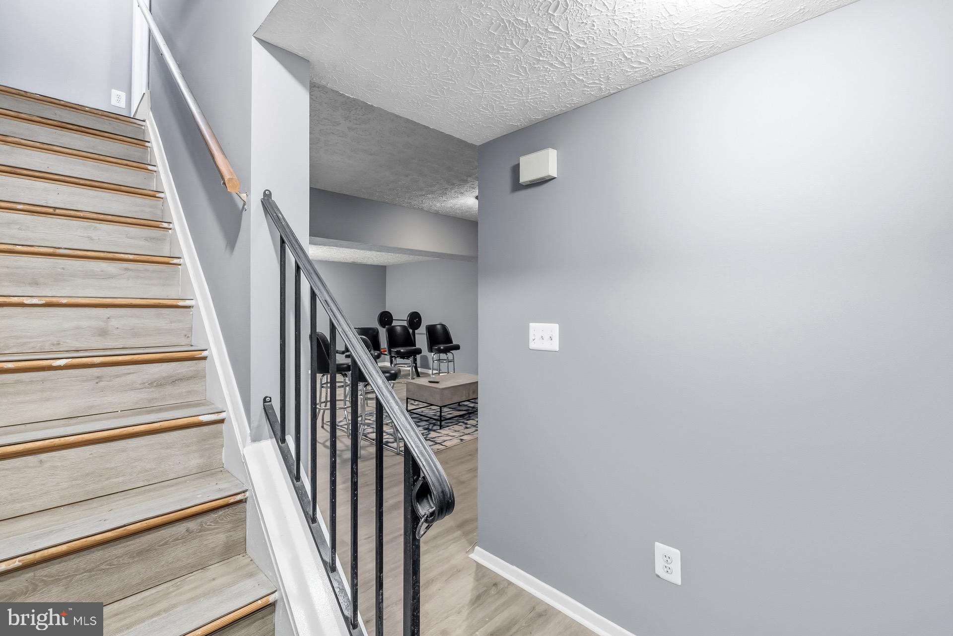 KIMBERLY WOODS VILLAGE - Residential Lease