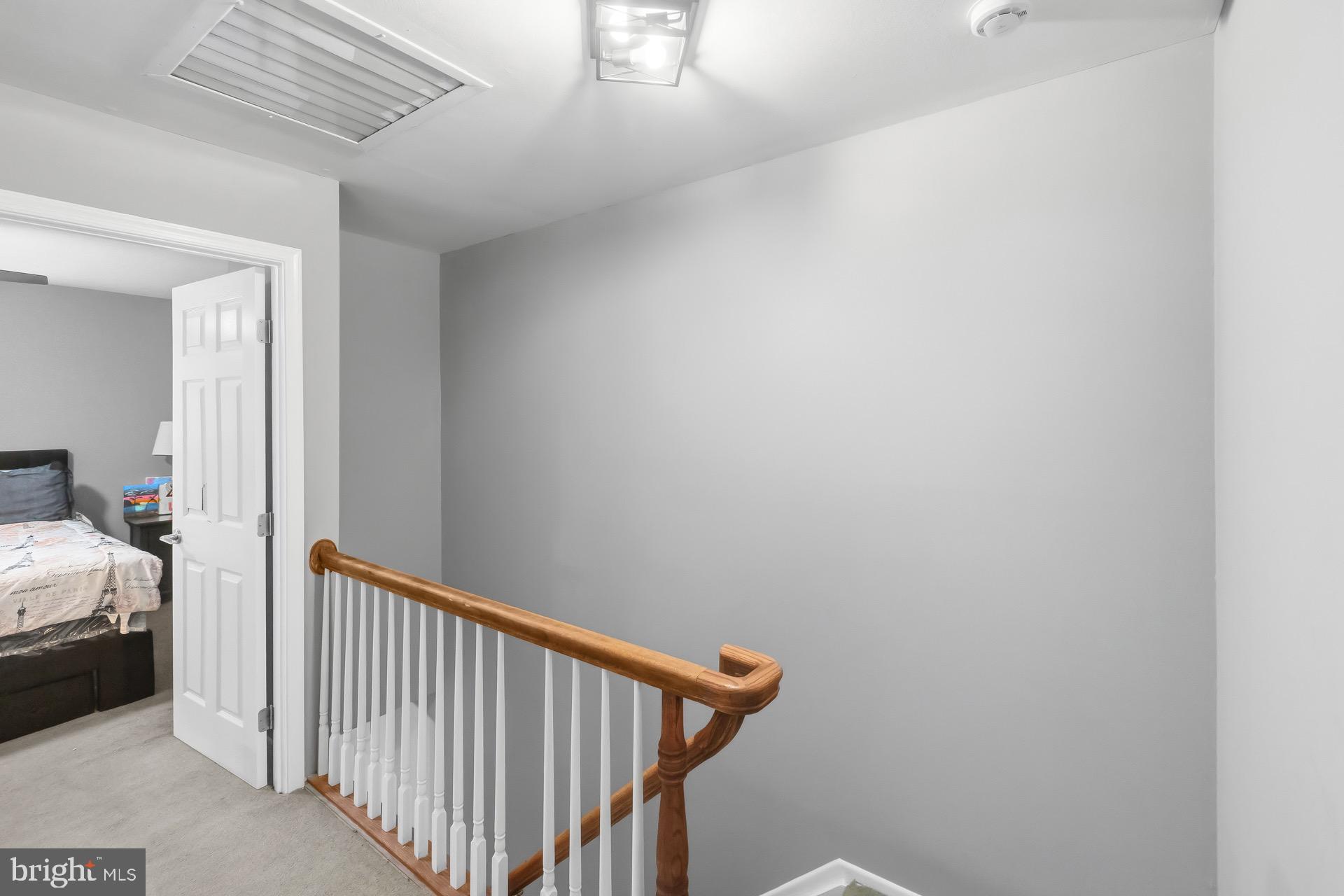 KIMBERLY WOODS VILLAGE - Residential Lease