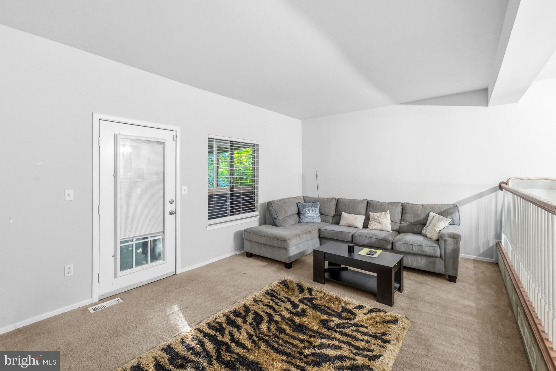 KIMBERLY WOODS VILLAGE - Residential Lease