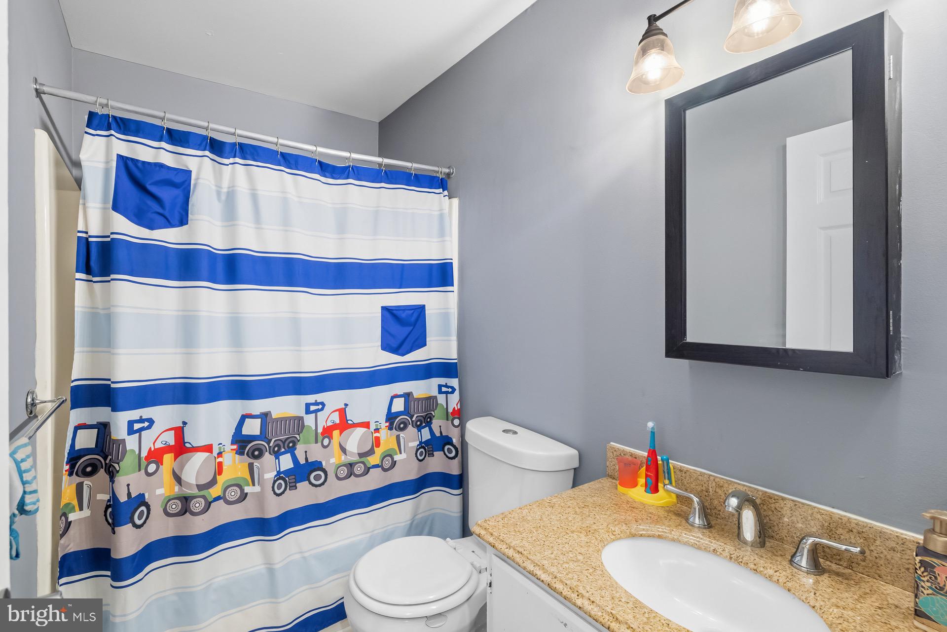 KIMBERLY WOODS VILLAGE - Residential Lease