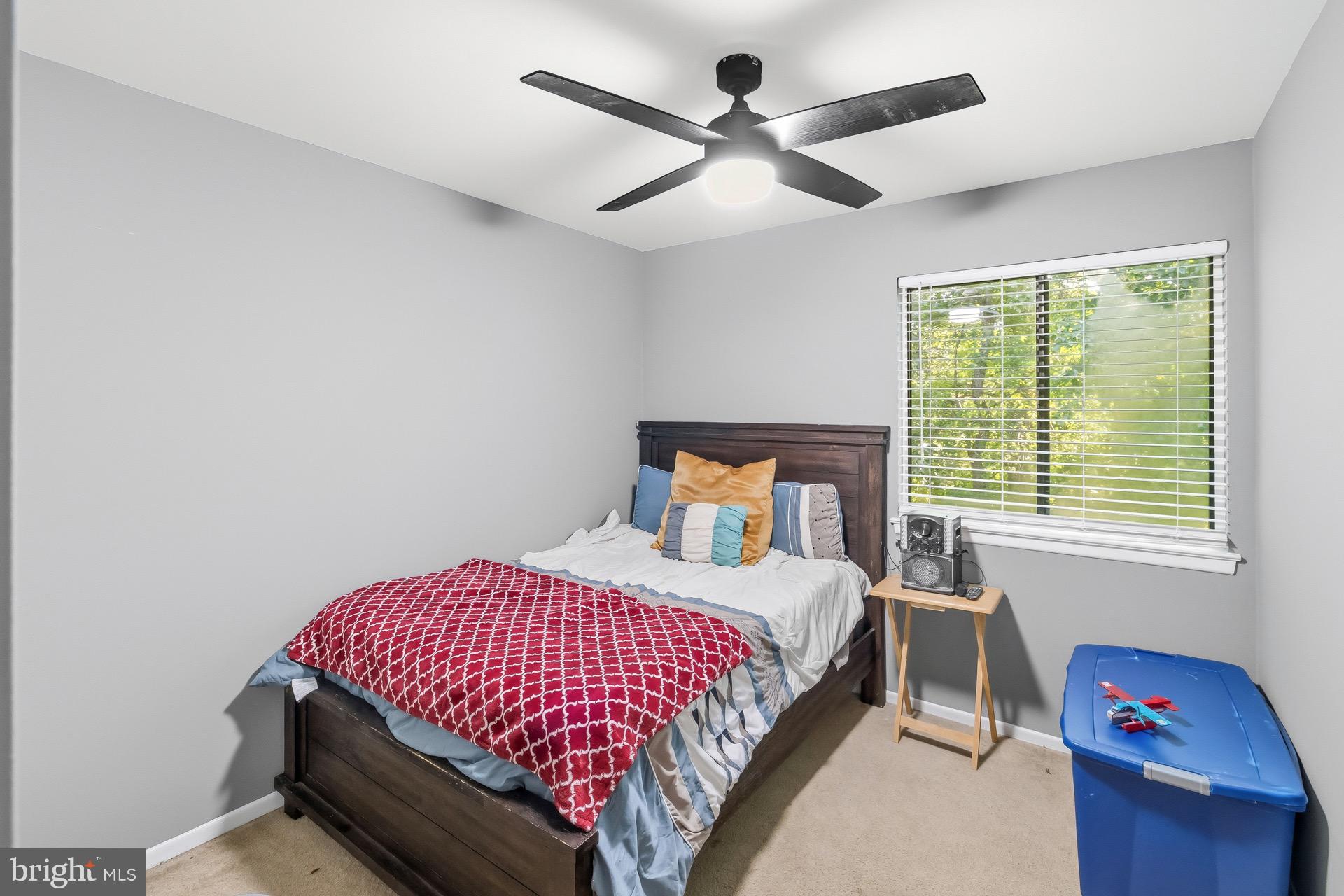 KIMBERLY WOODS VILLAGE - Residential Lease