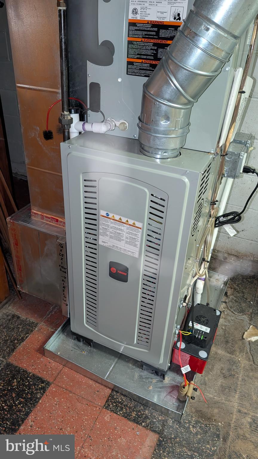 WOODBOURNE HEIGHTS - Residential