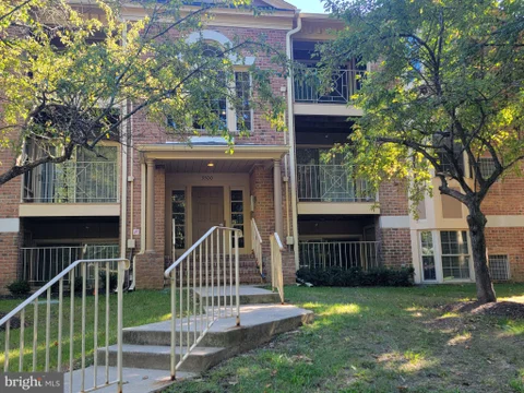 MLS: MDHR2059866