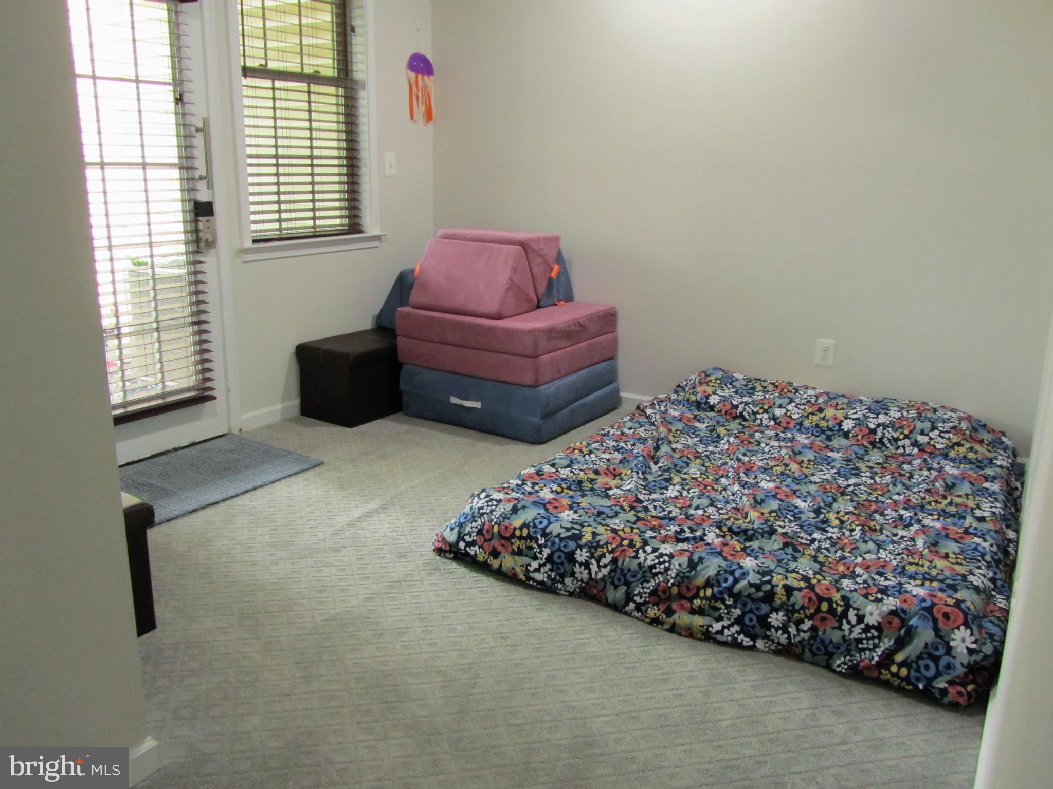 AVONLEA - Residential Lease