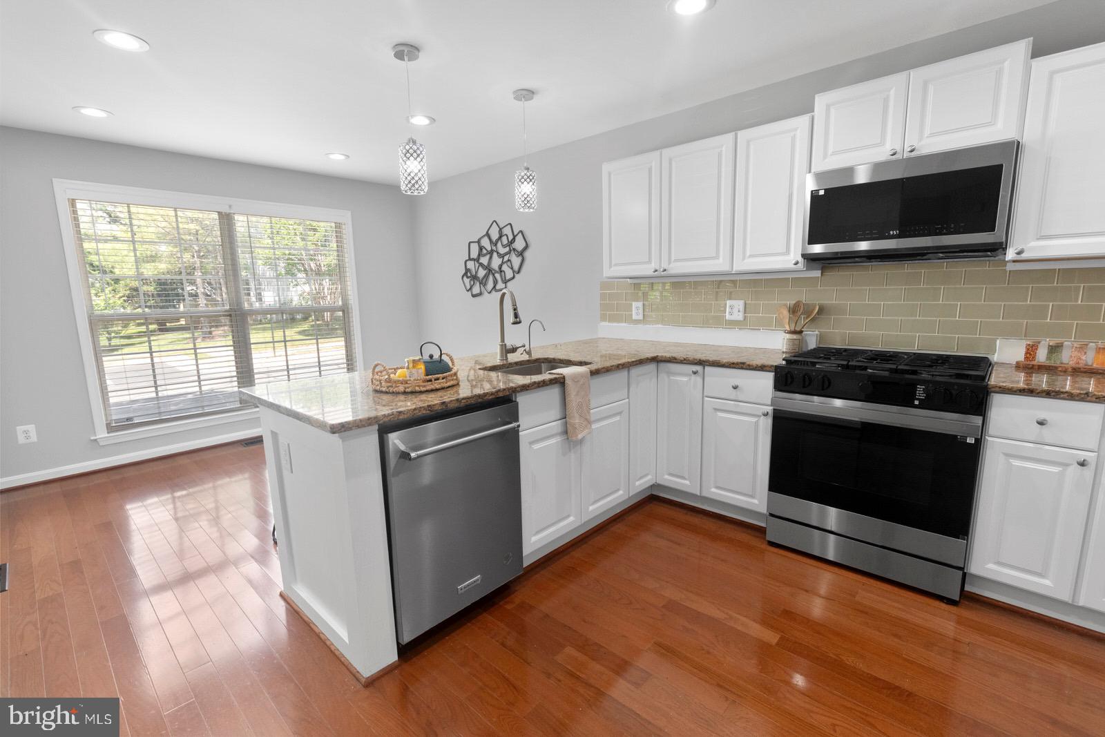 13121 MISTY GLEN LANE