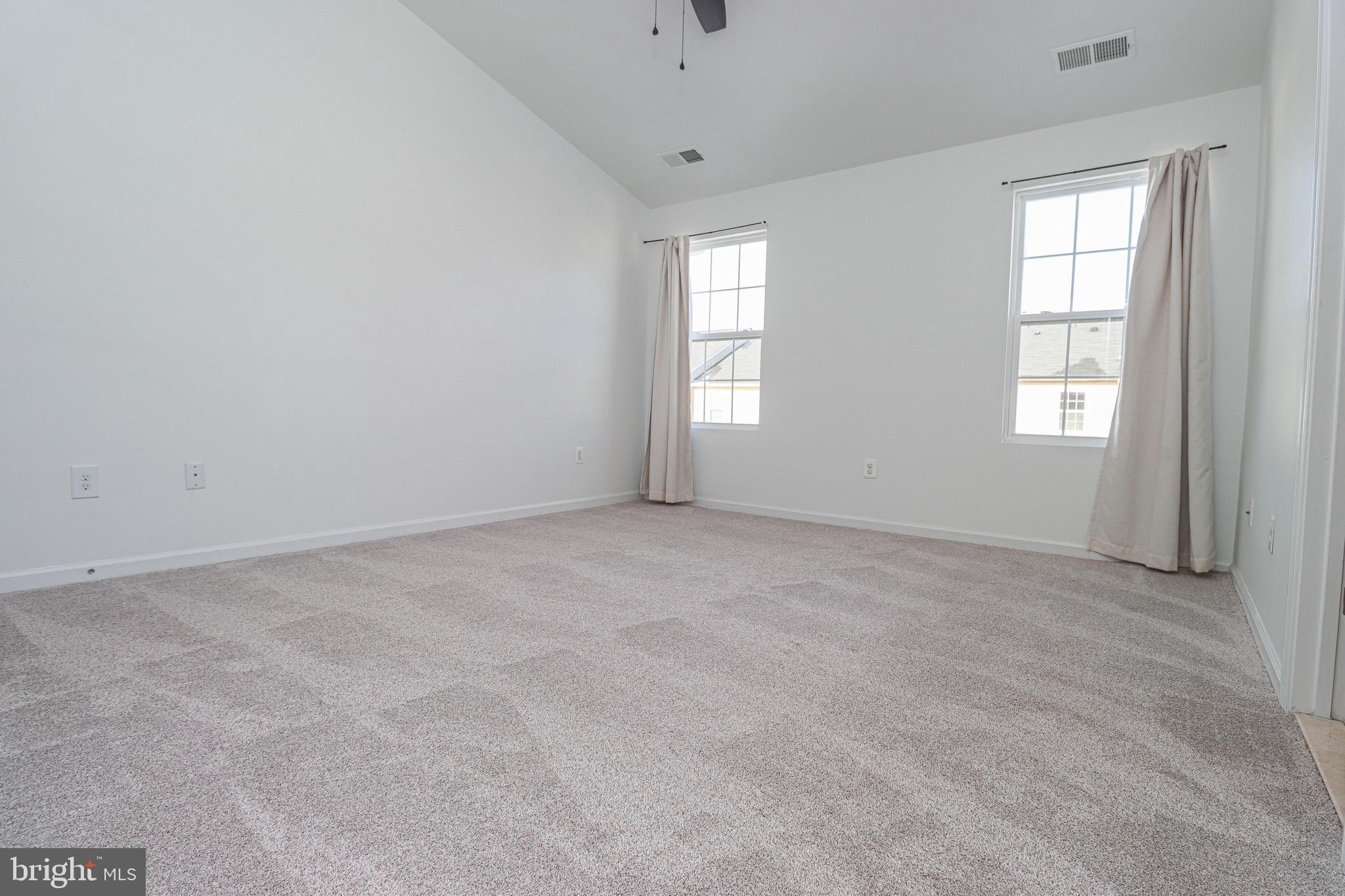 GLENEAGLES SOUTH - Residential Lease