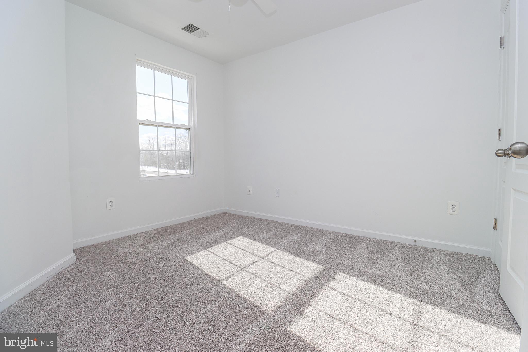 GLENEAGLES SOUTH - Residential Lease