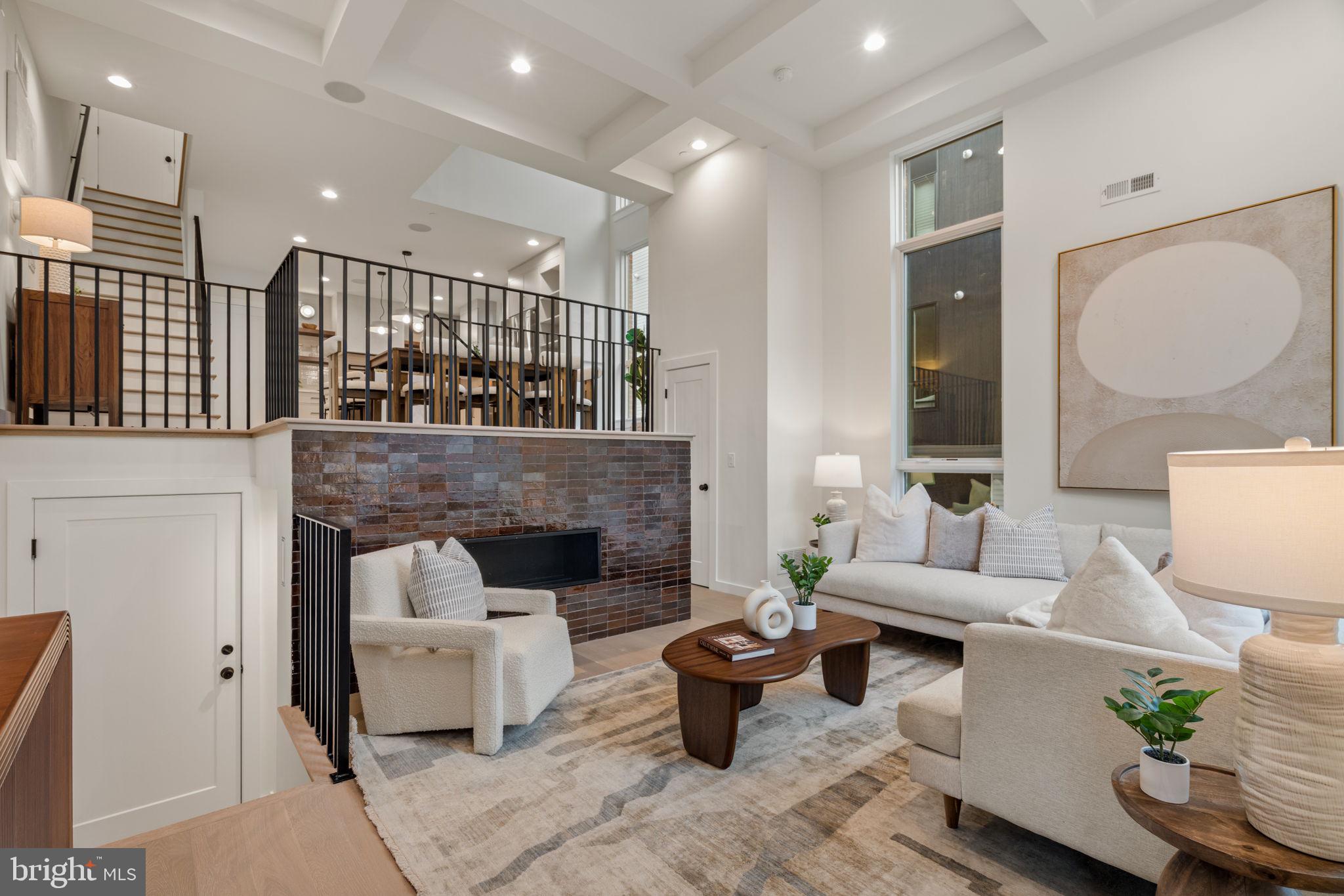 966 N 6TH STREET