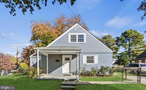 Photo of 2903 Harrison Road, FALLS CHURCH, VA 22042 (MLS # VAFX2296870)