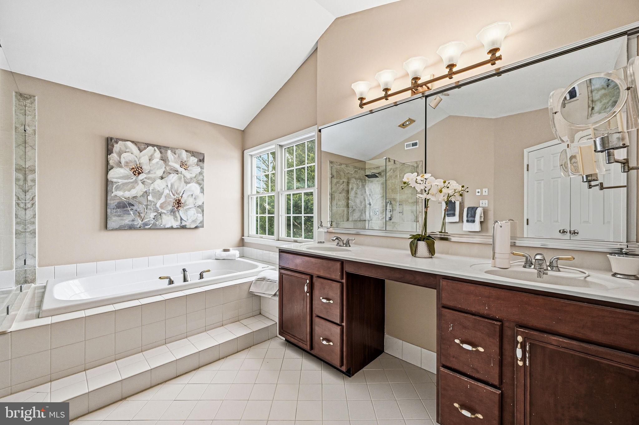 GARNET VALLEY WOODS - Residential