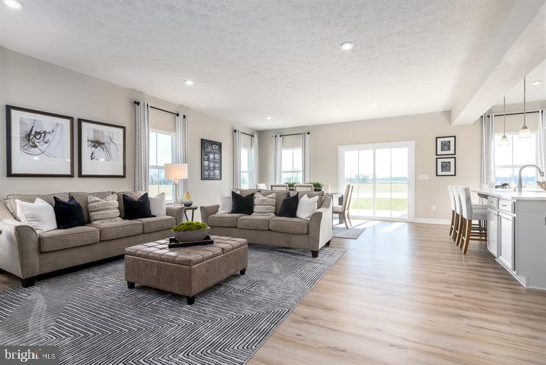 TANYARD SHORES - Residential