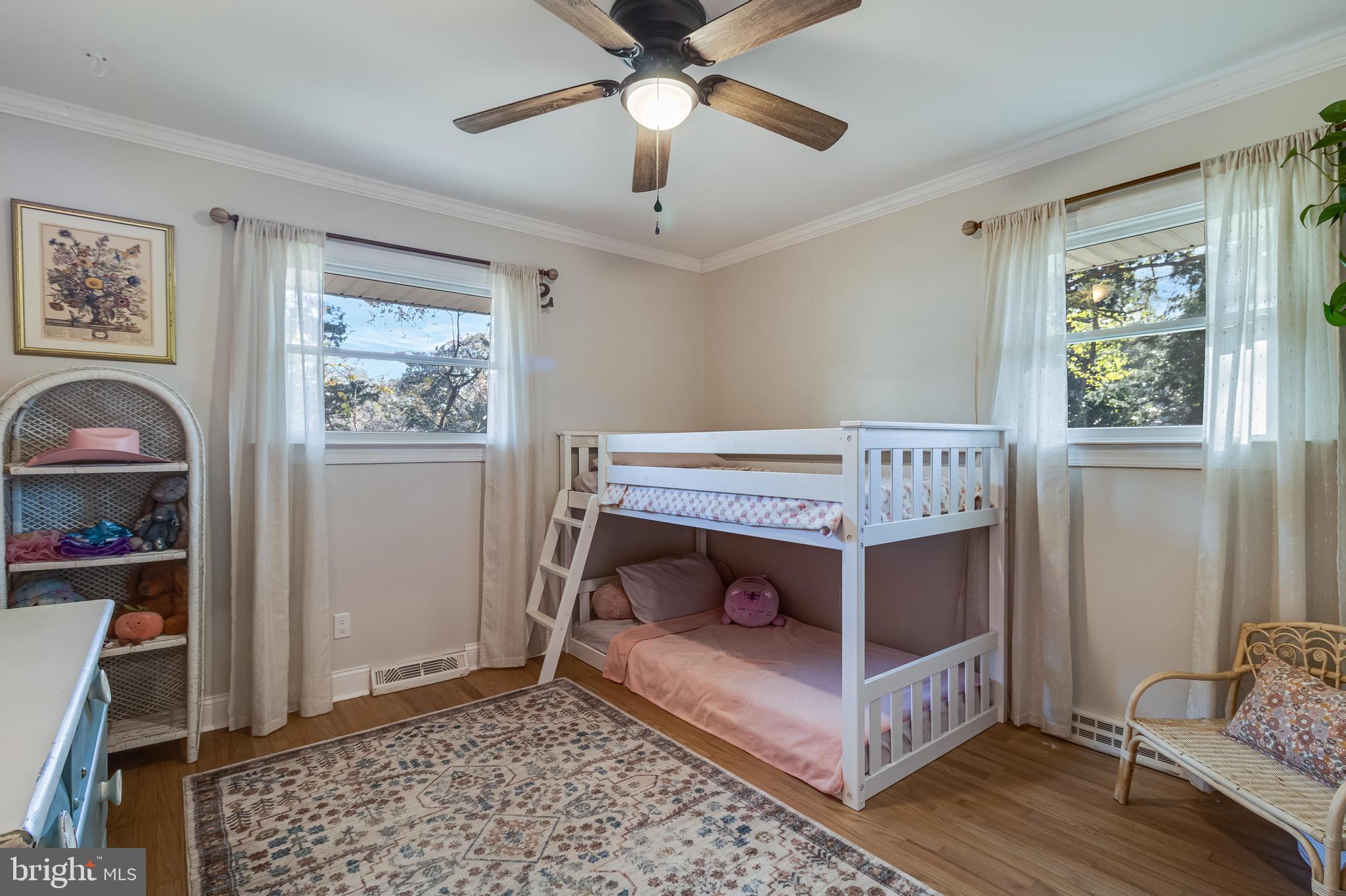 BRETON BAY ESTATES - Residential Lease