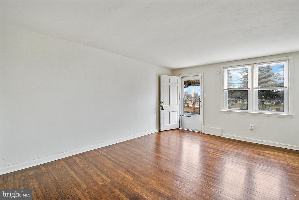 Photo of 1246 Wycombe Avenue, DARBY, PA 19023 (MLS # PADE2104930)