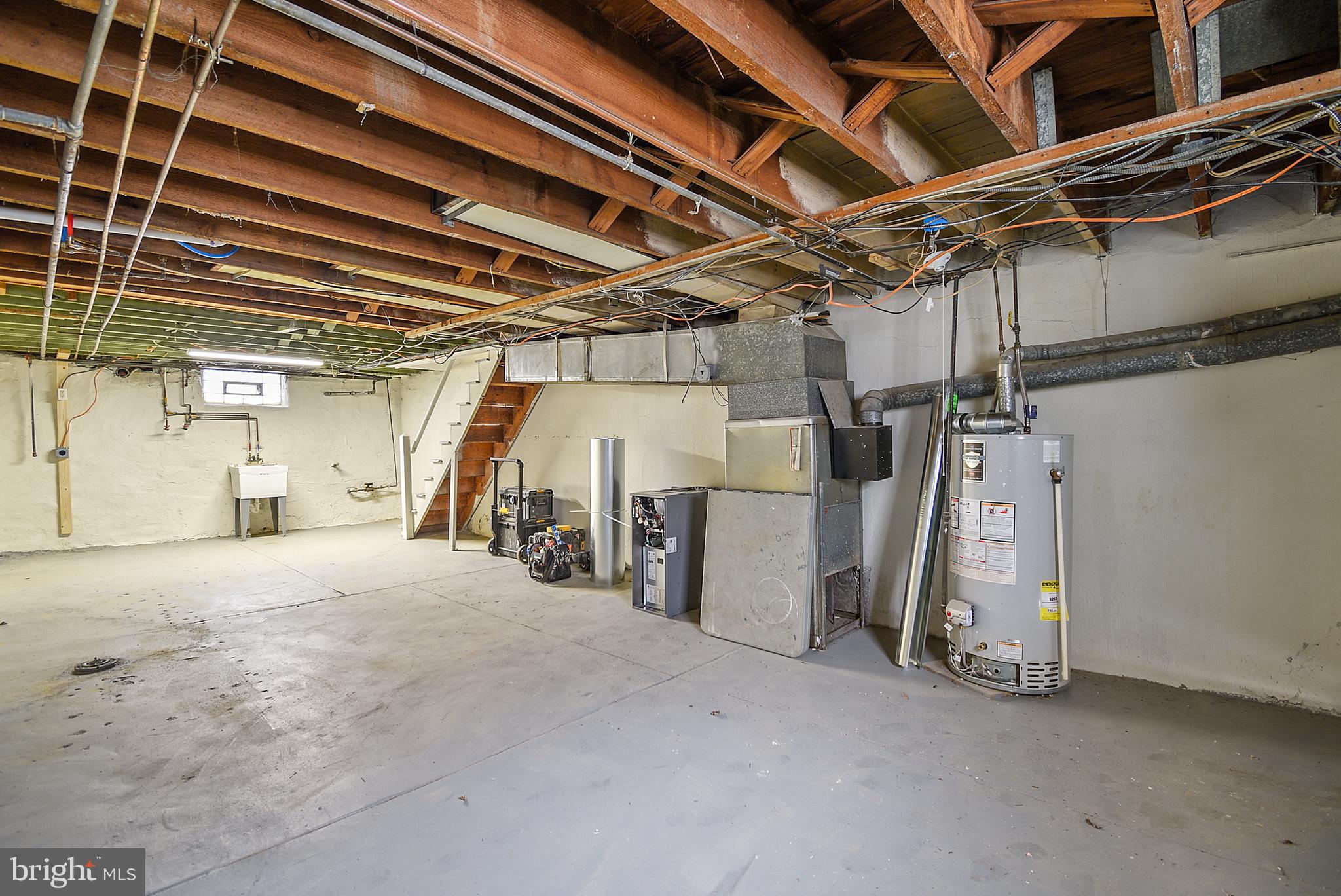 LANSDOWNE PARK - Residential