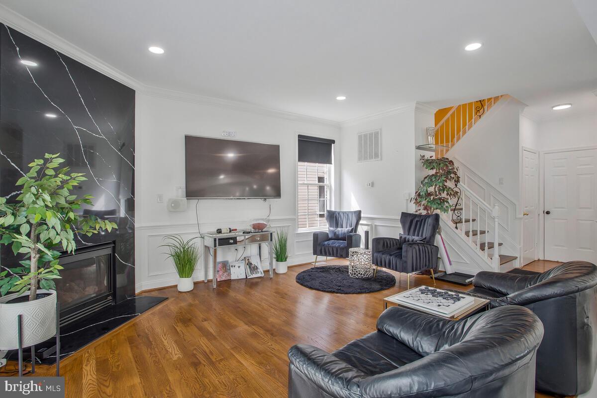 WEXFORD VILLAGE - Residential