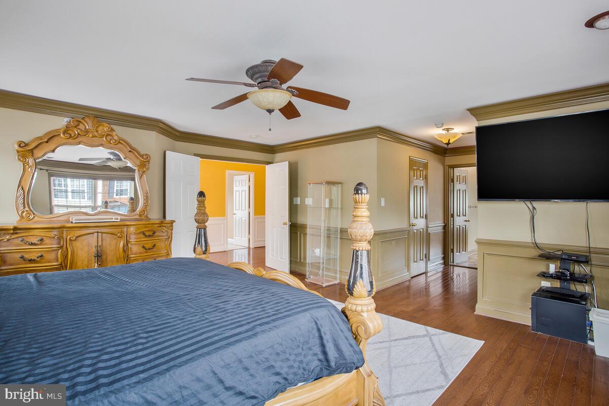 WEXFORD VILLAGE - Residential