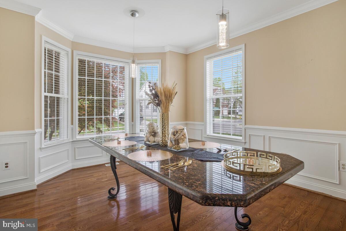 WEXFORD VILLAGE - Residential