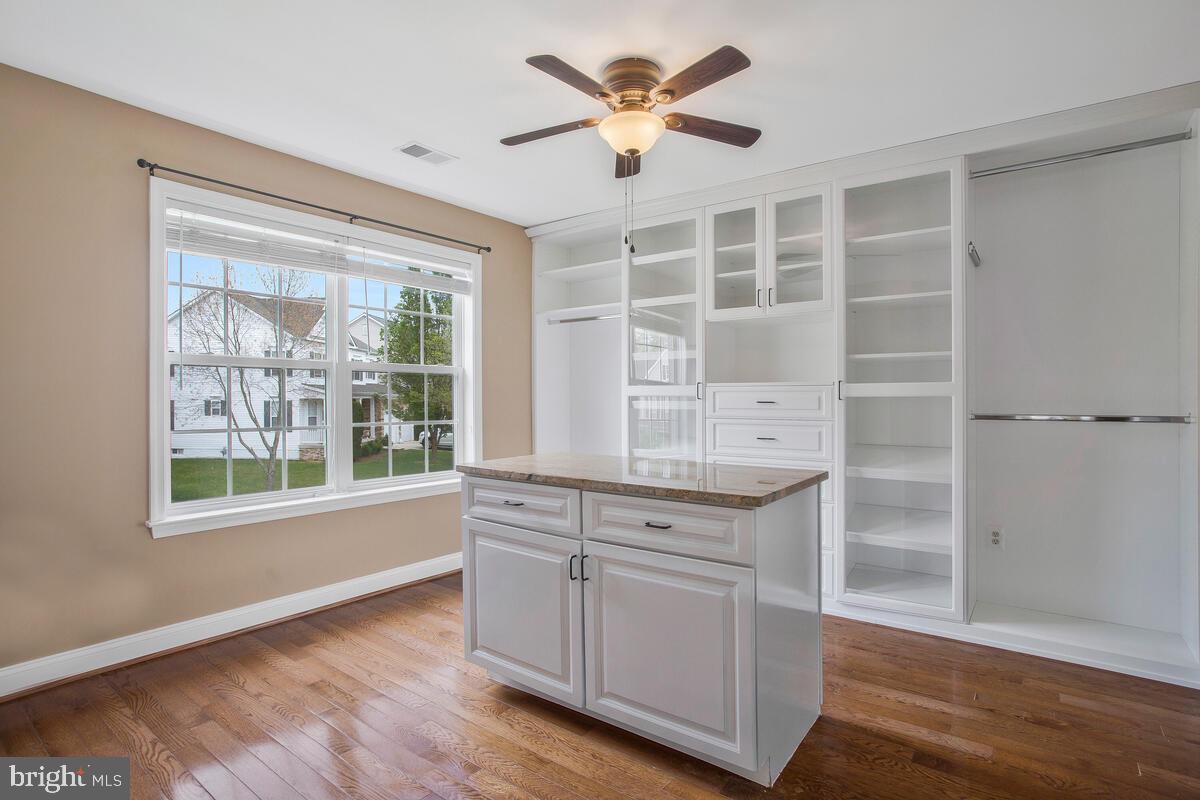 WEXFORD VILLAGE - Residential