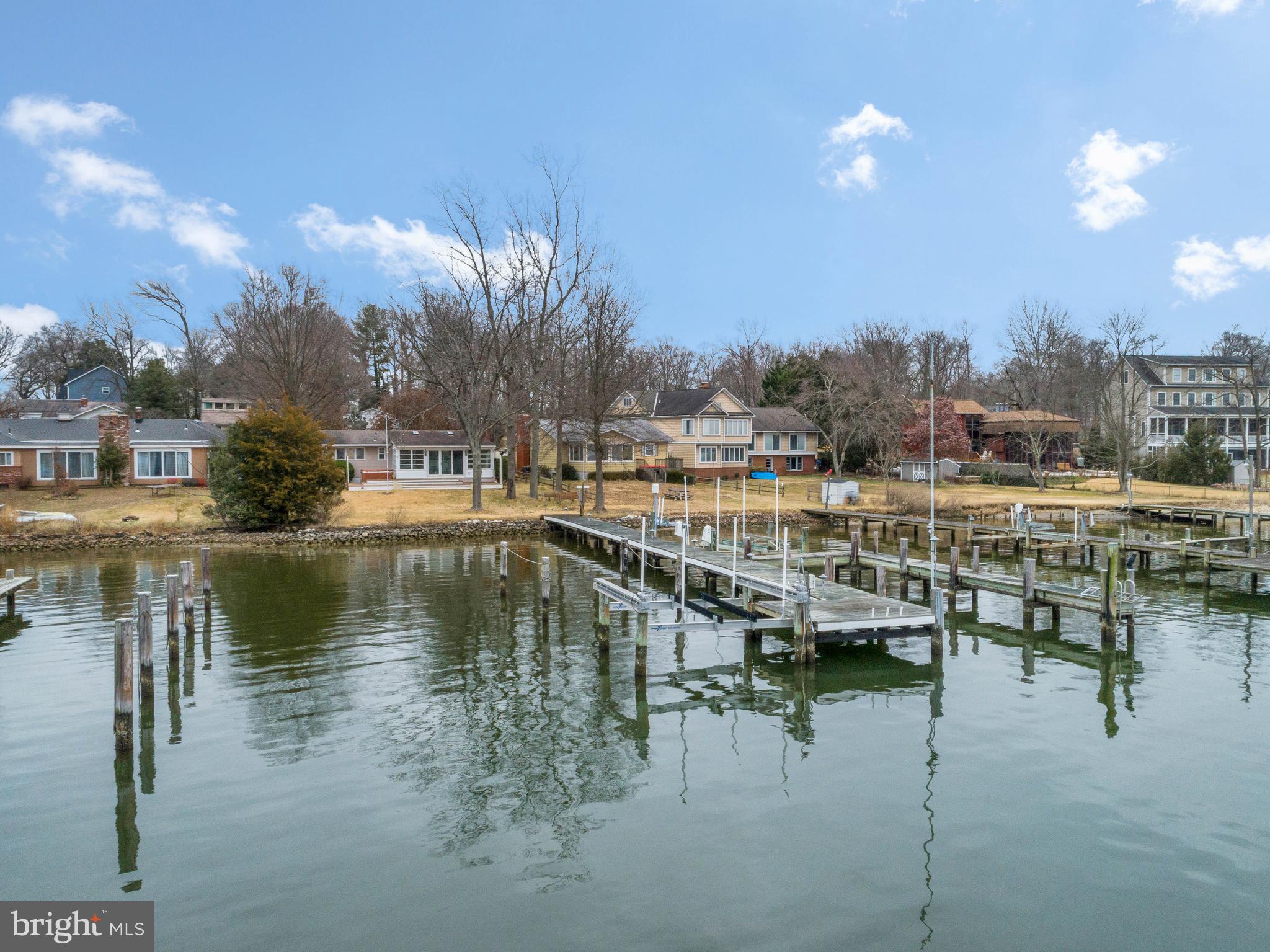 LOCH HAVEN - Residential