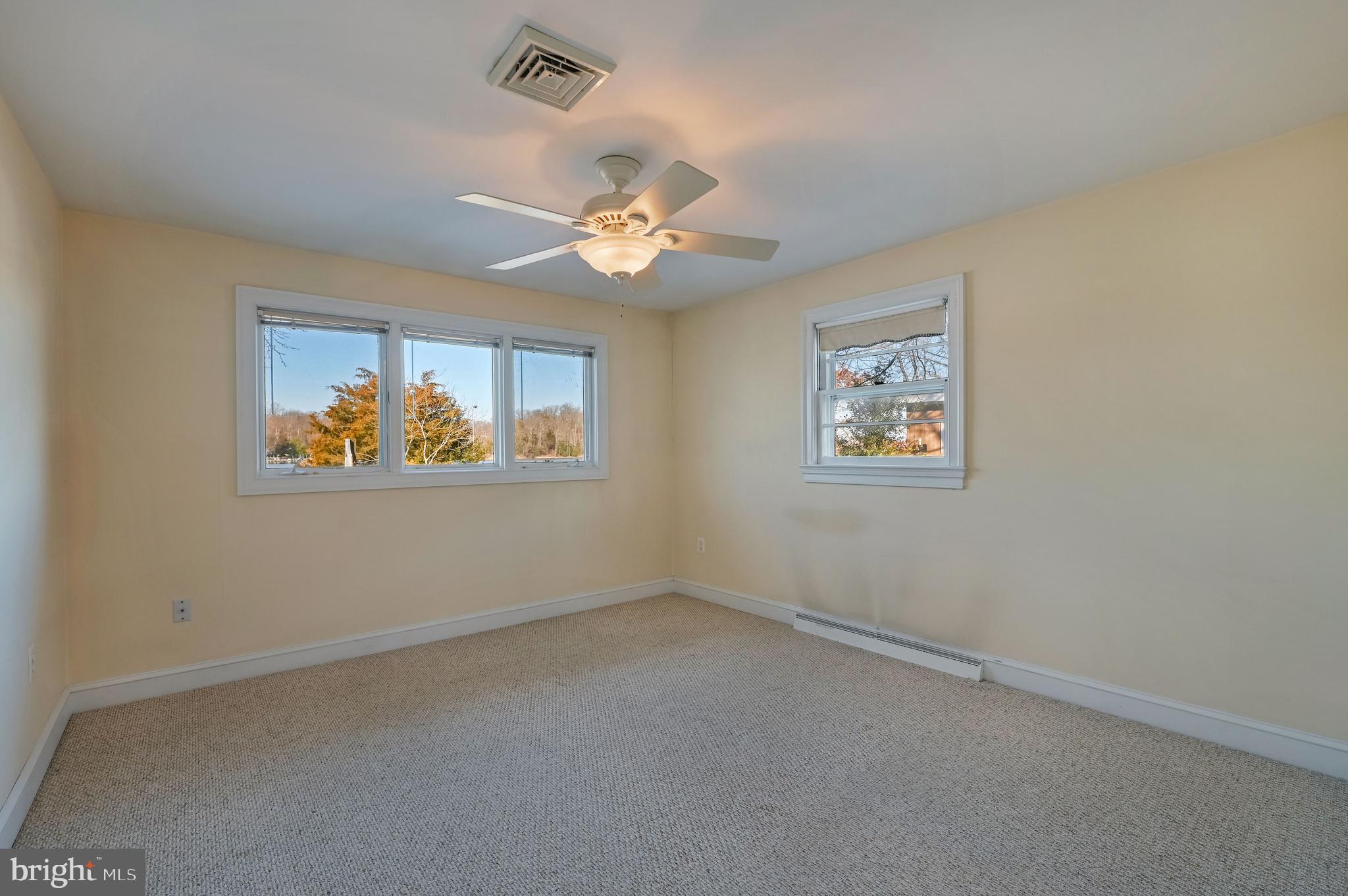 LOCH HAVEN - Residential