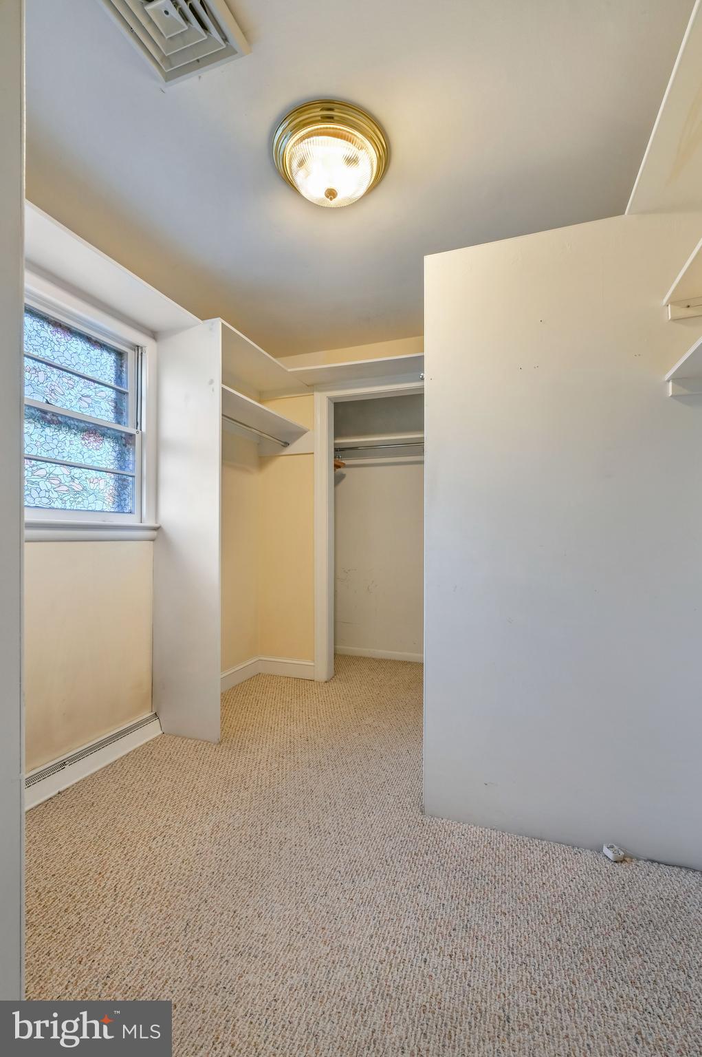 LOCH HAVEN - Residential