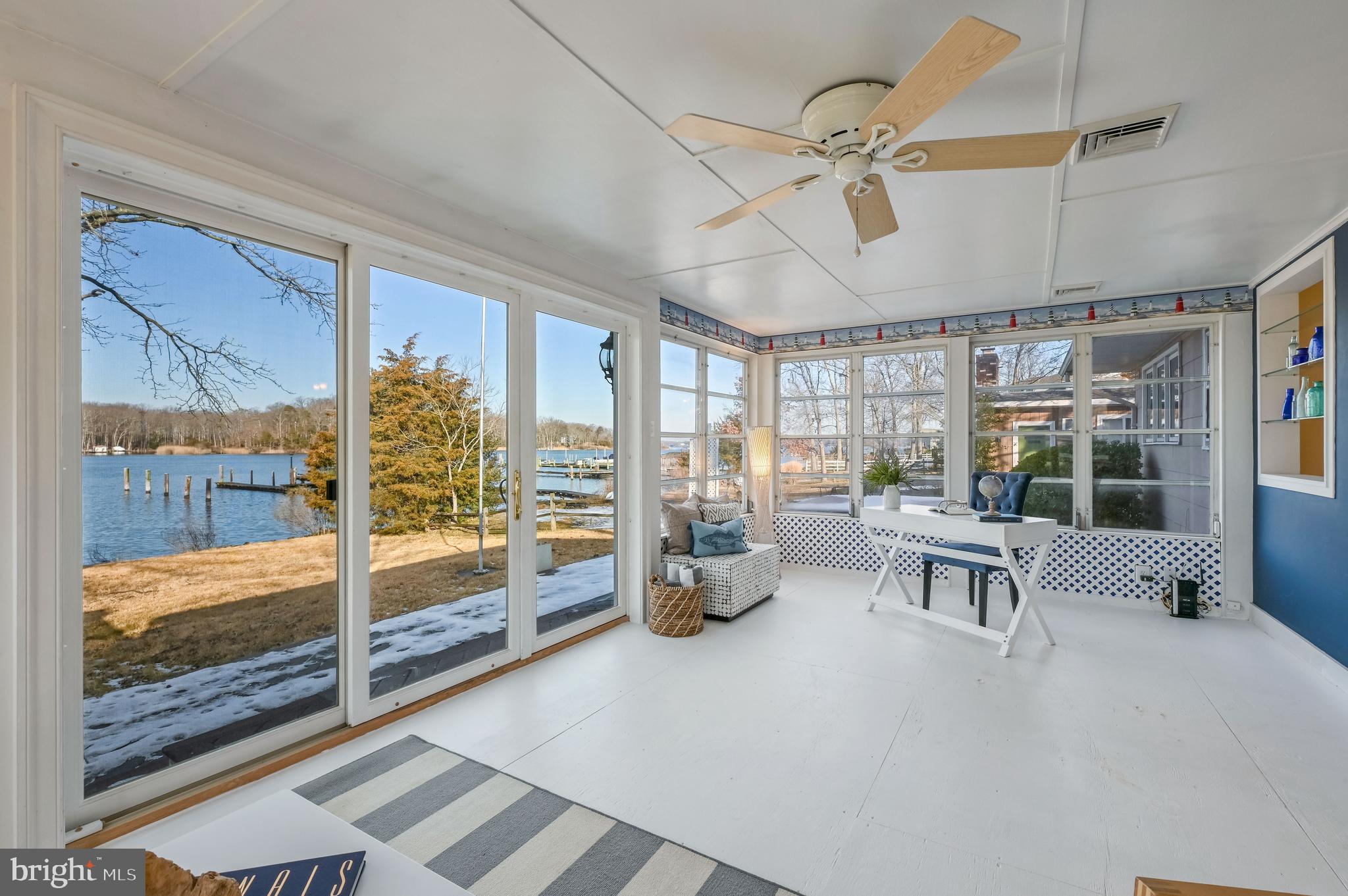 LOCH HAVEN - Residential