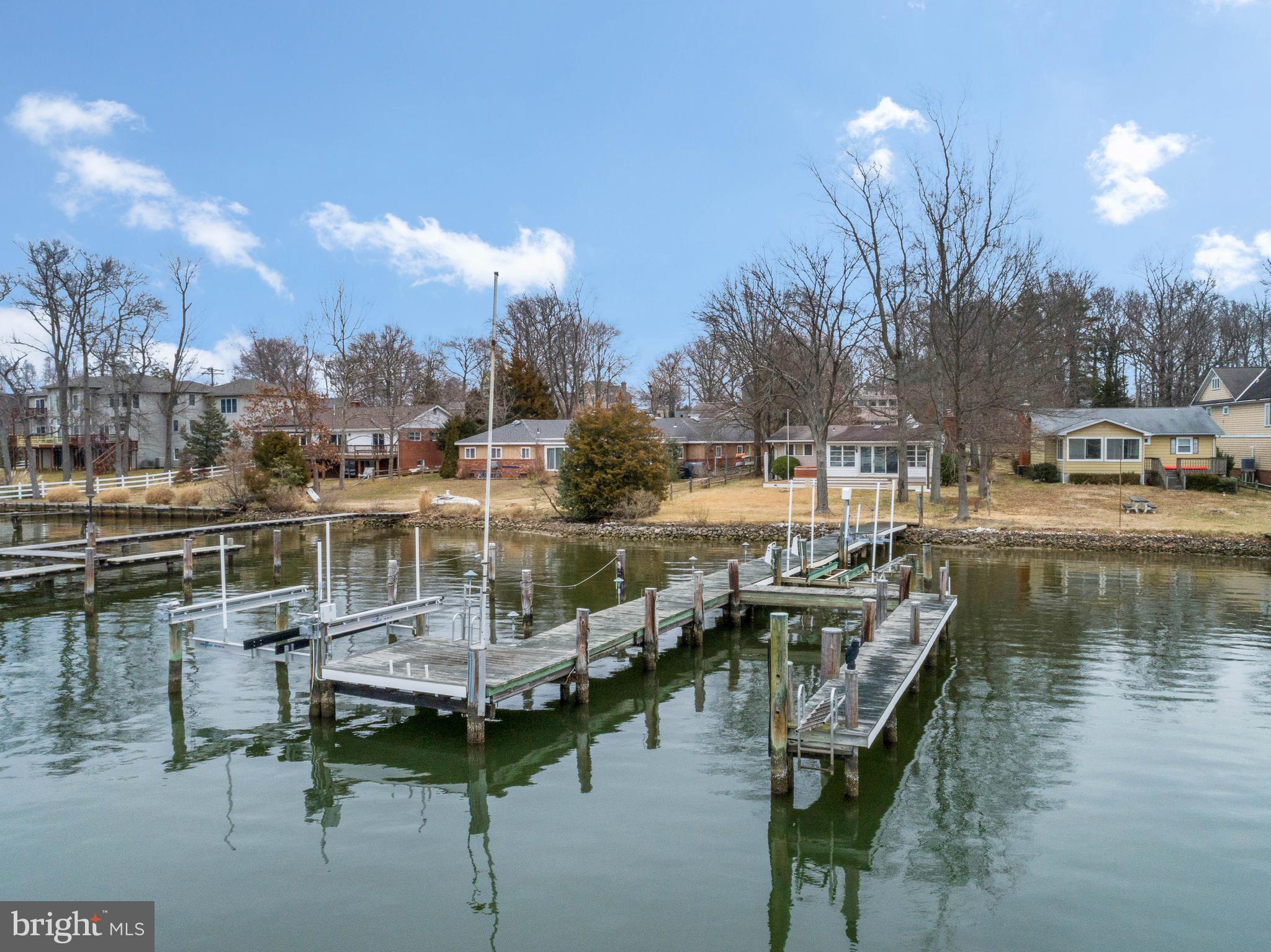 LOCH HAVEN - Residential