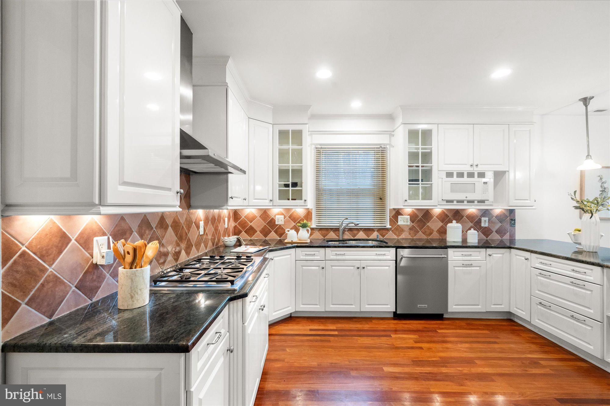 BELLE HAVEN - Residential