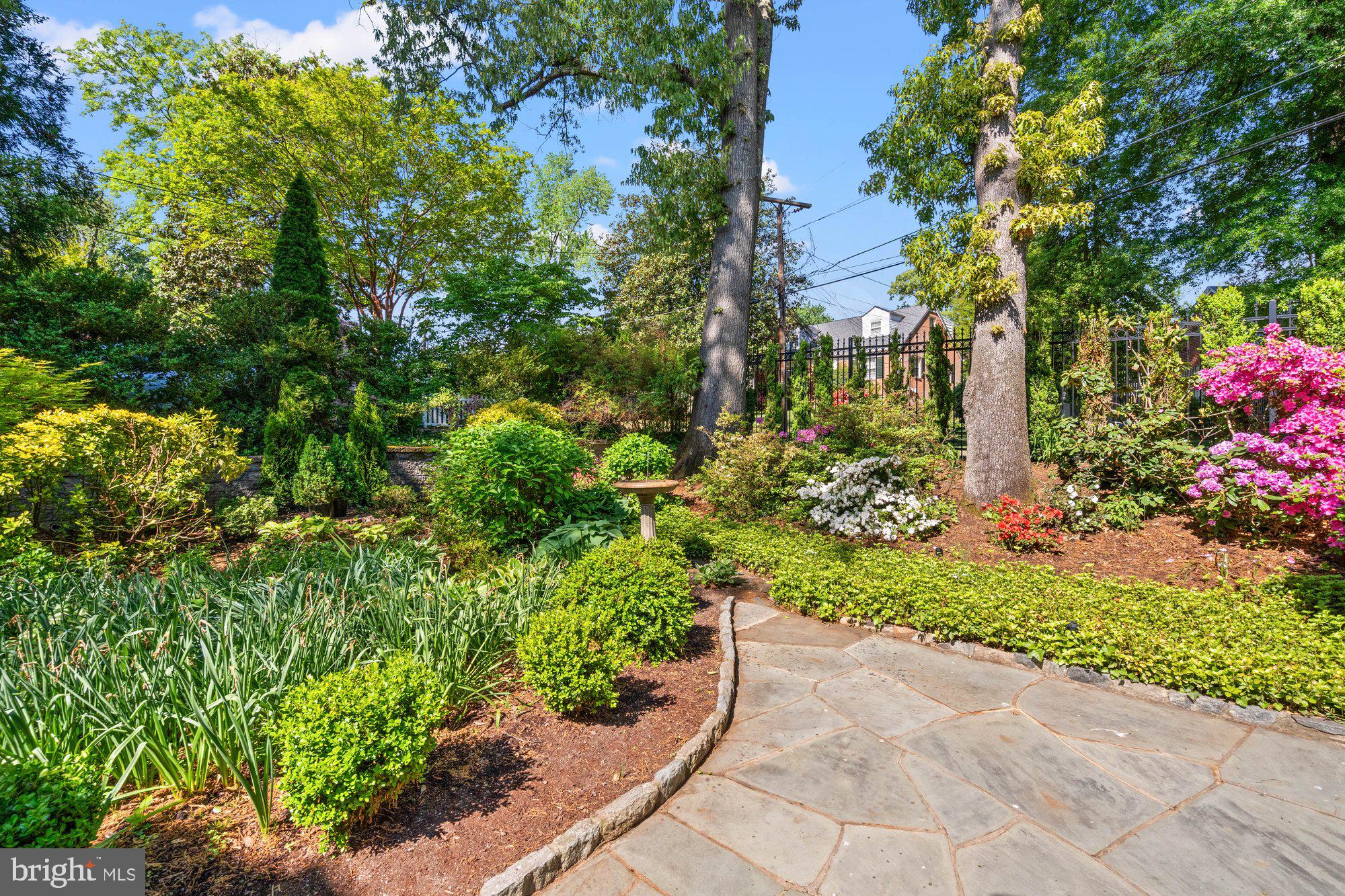 BELLE HAVEN - Residential