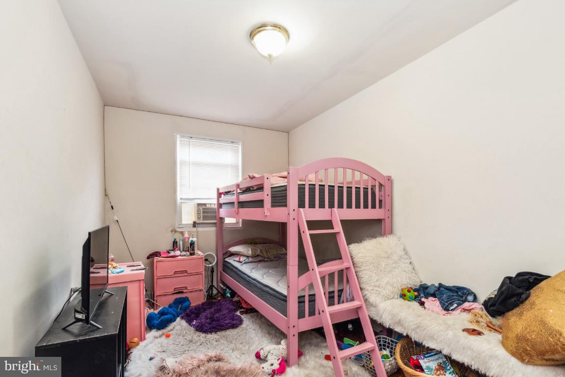 EDMONDSON VILLAGE - Residential