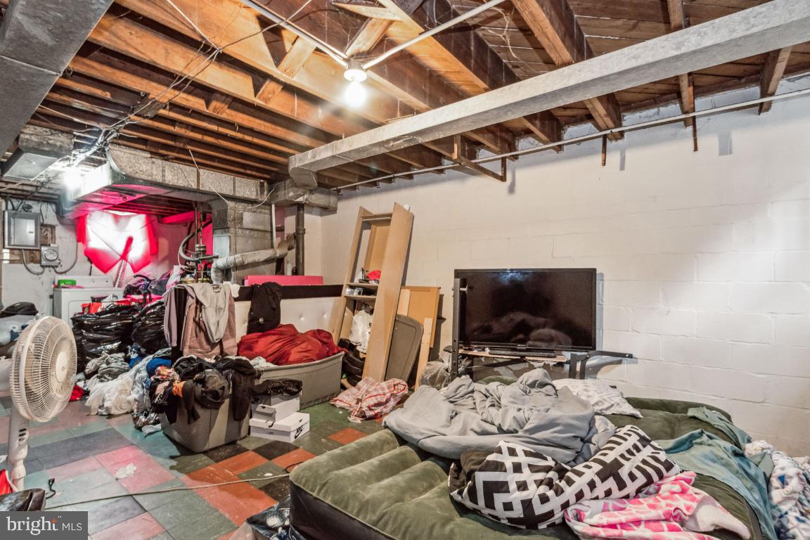 EDMONDSON VILLAGE - Residential