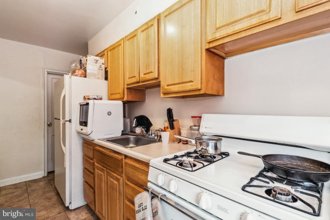 EDMONDSON VILLAGE - Residential