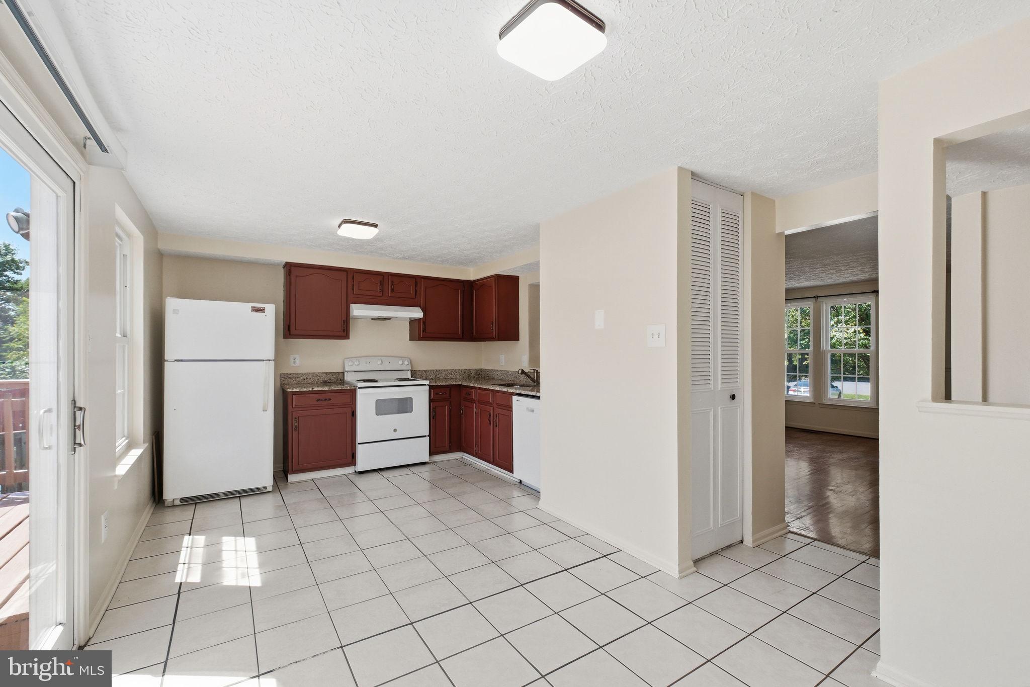 Search Homes 3 6989 VILLA DEL REY COURT