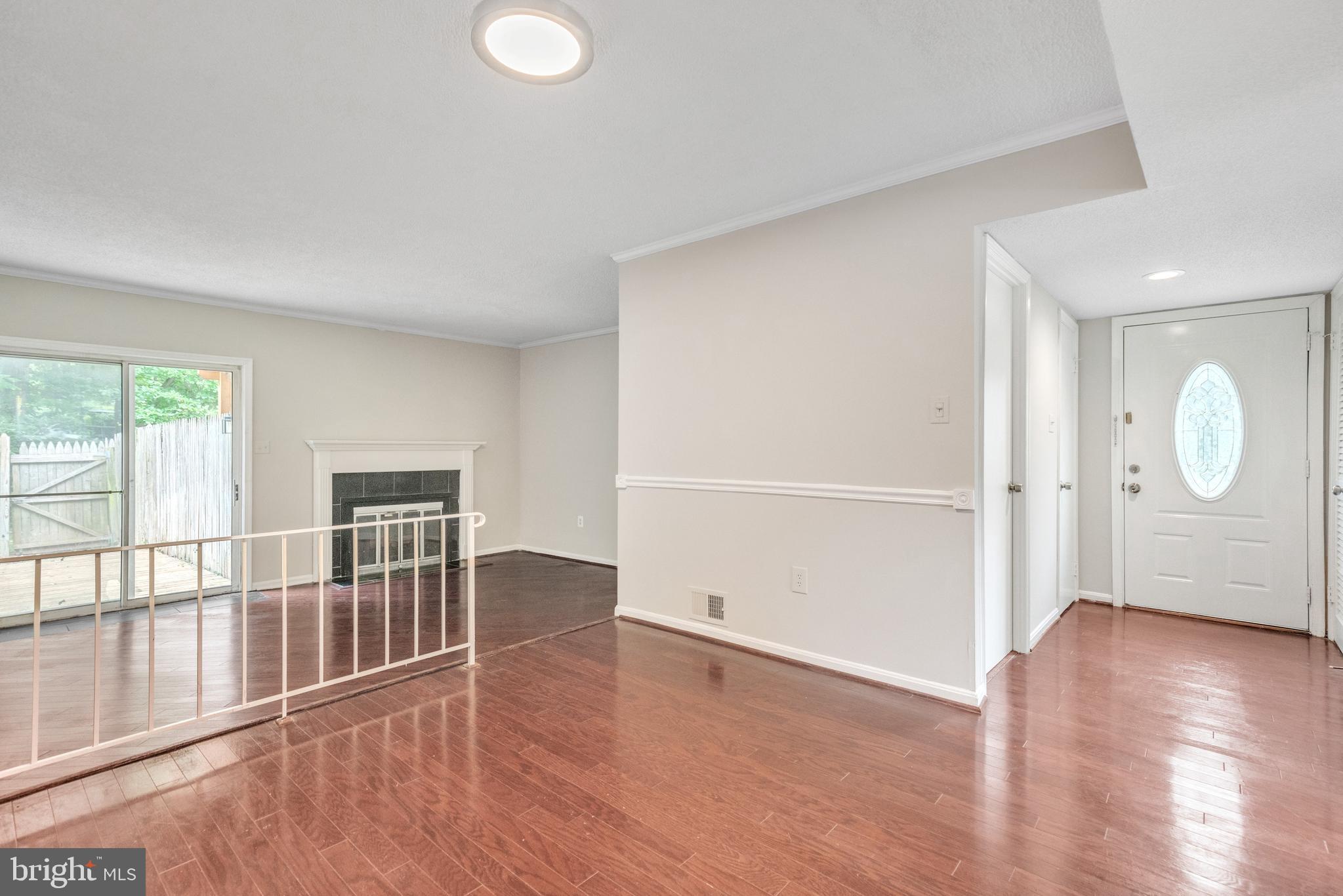 ARBORY CONDO-PHASE 9> - Residential