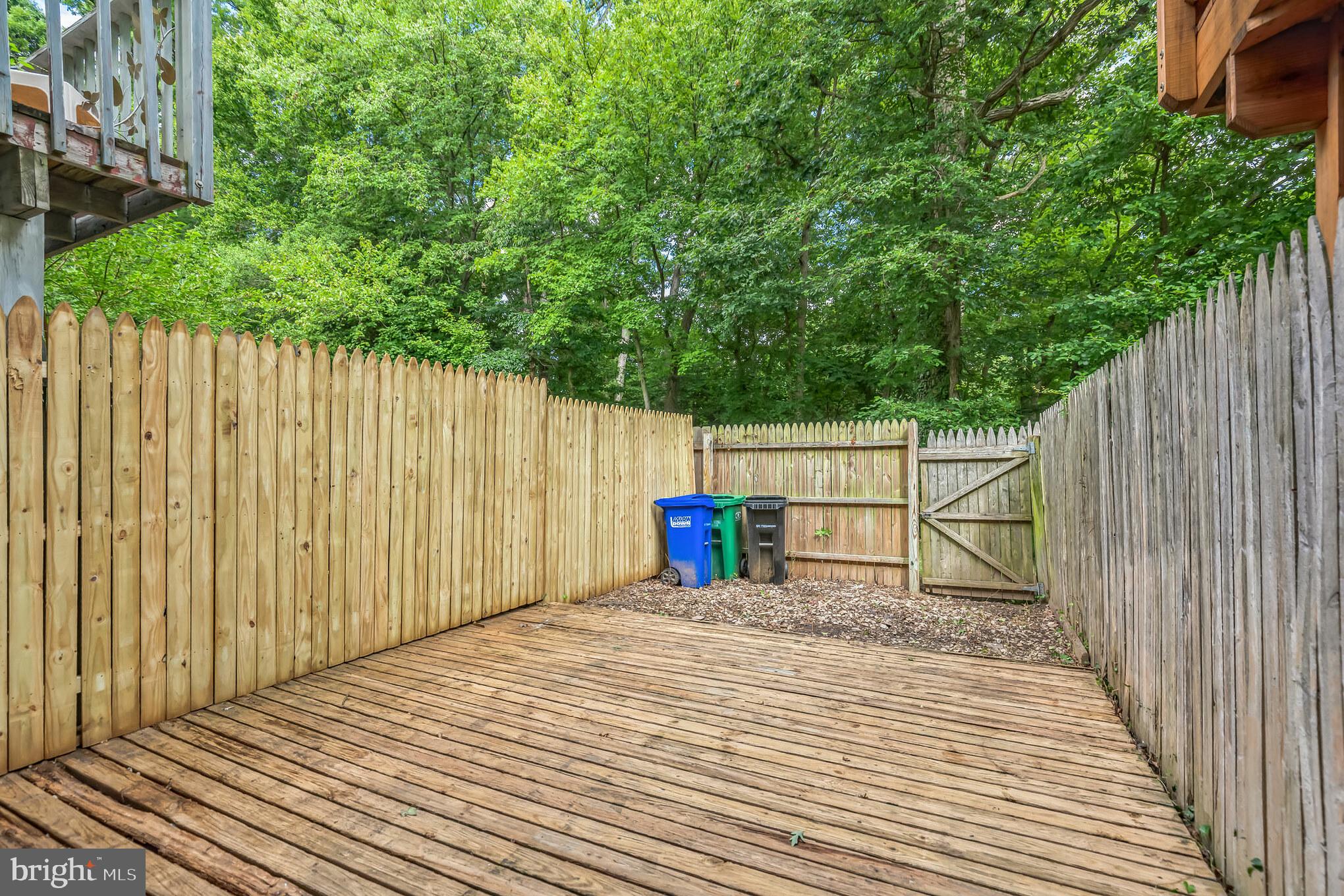 ARBORY CONDO-PHASE 9> - Residential