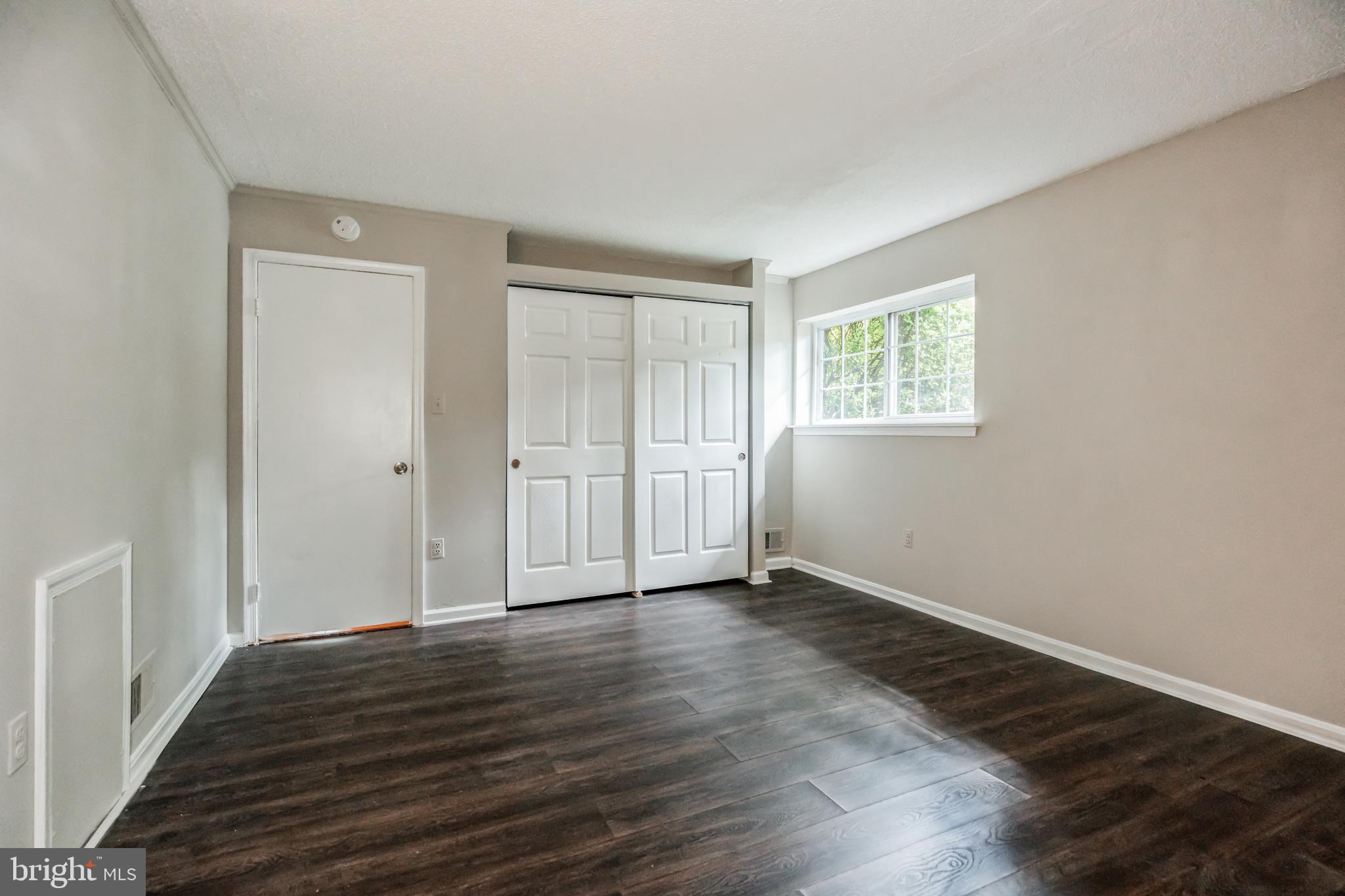 ARBORY CONDO-PHASE 9> - Residential