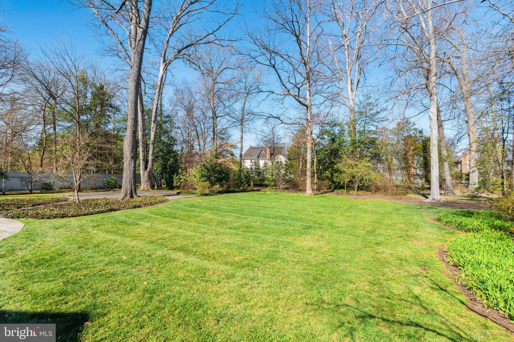 YACHT HAVEN ESTATES - Residential